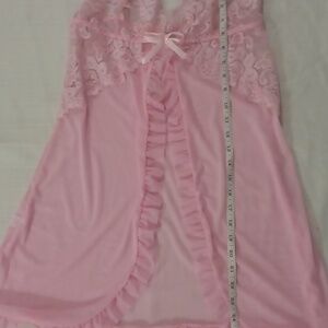 Chic Pink Lace Chemise Set